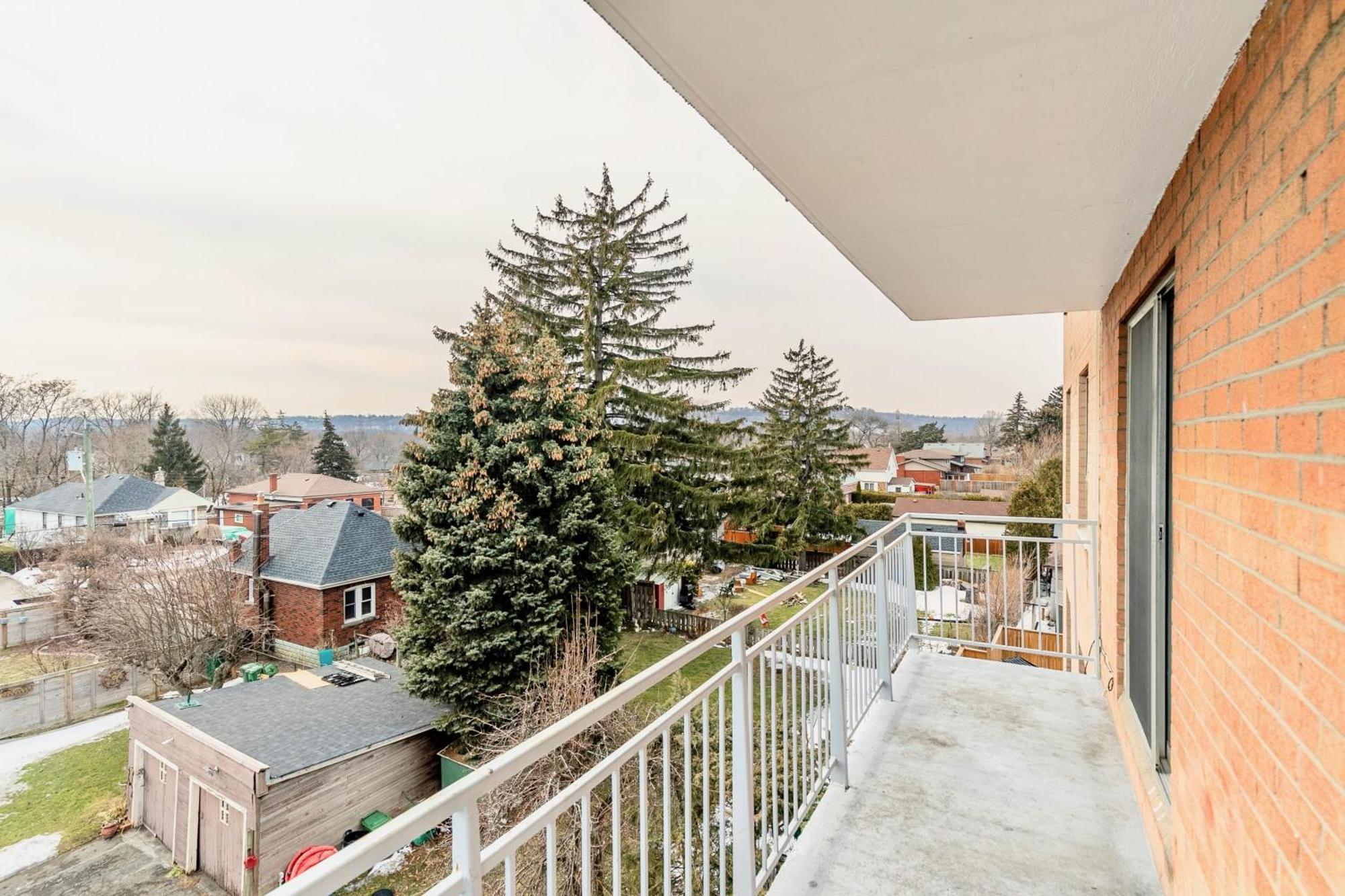 Glenview West Apartment W Patio - Near Downtown Хамилтън Екстериор снимка