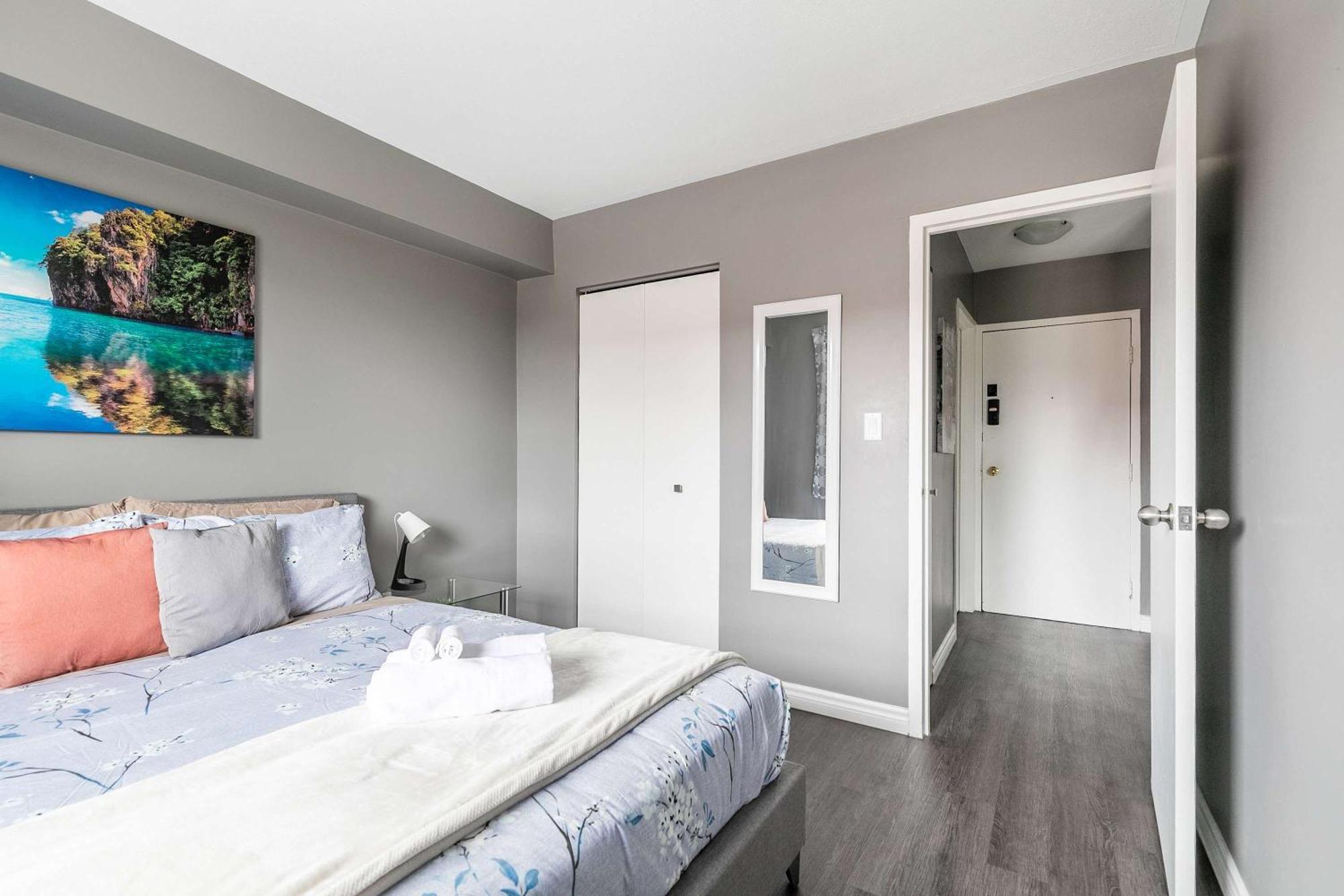 Glenview West Apartment W Patio - Near Downtown Хамилтън Екстериор снимка